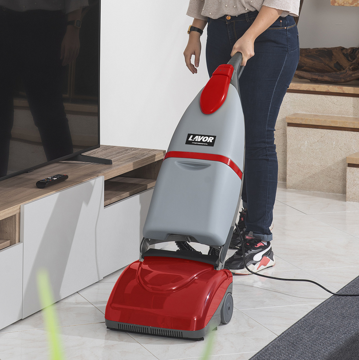 Поломоечная машина LAVOR Professional Crystal Clean