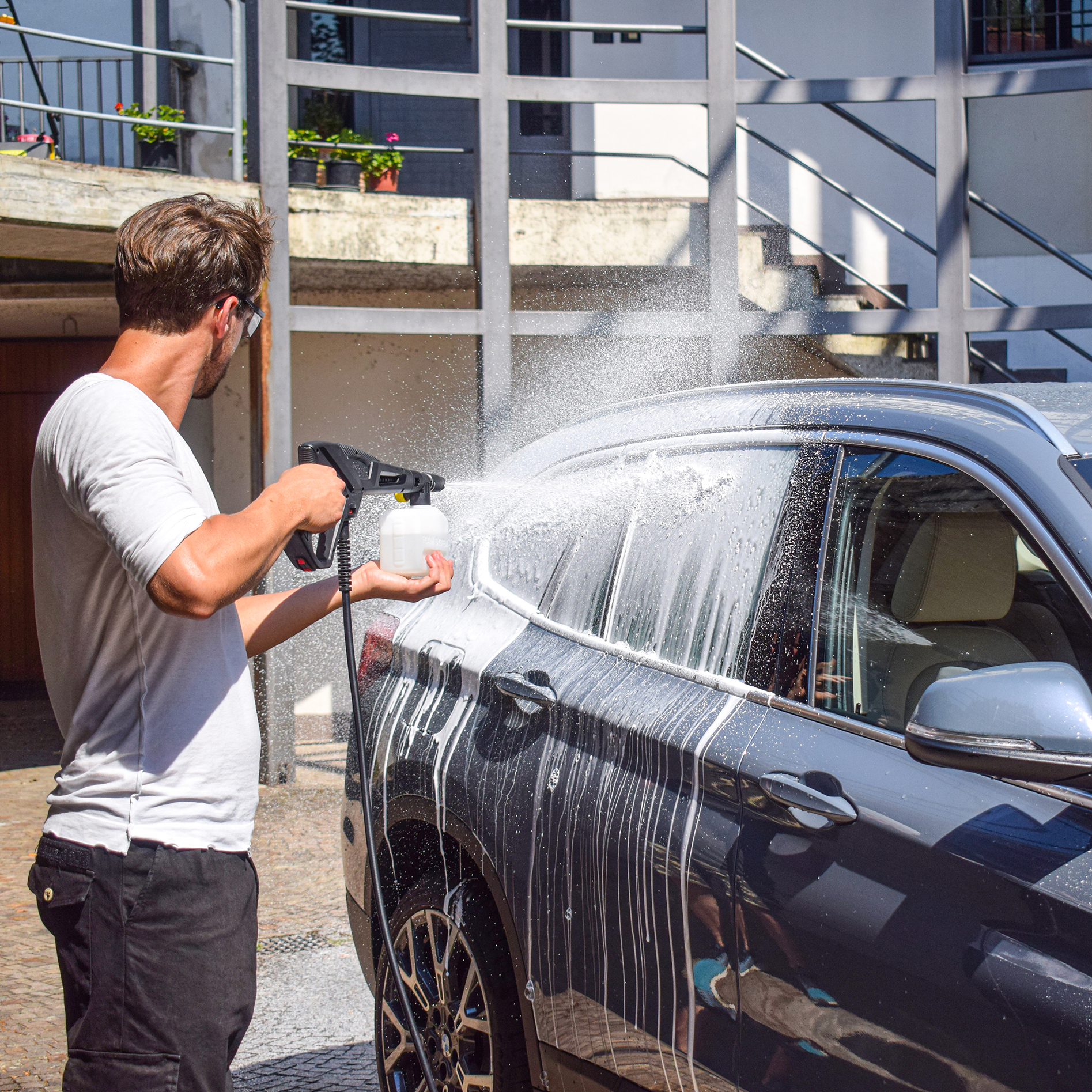 Электрическая минимойка LAVOR LVR4 PLUS 160 DIGIT